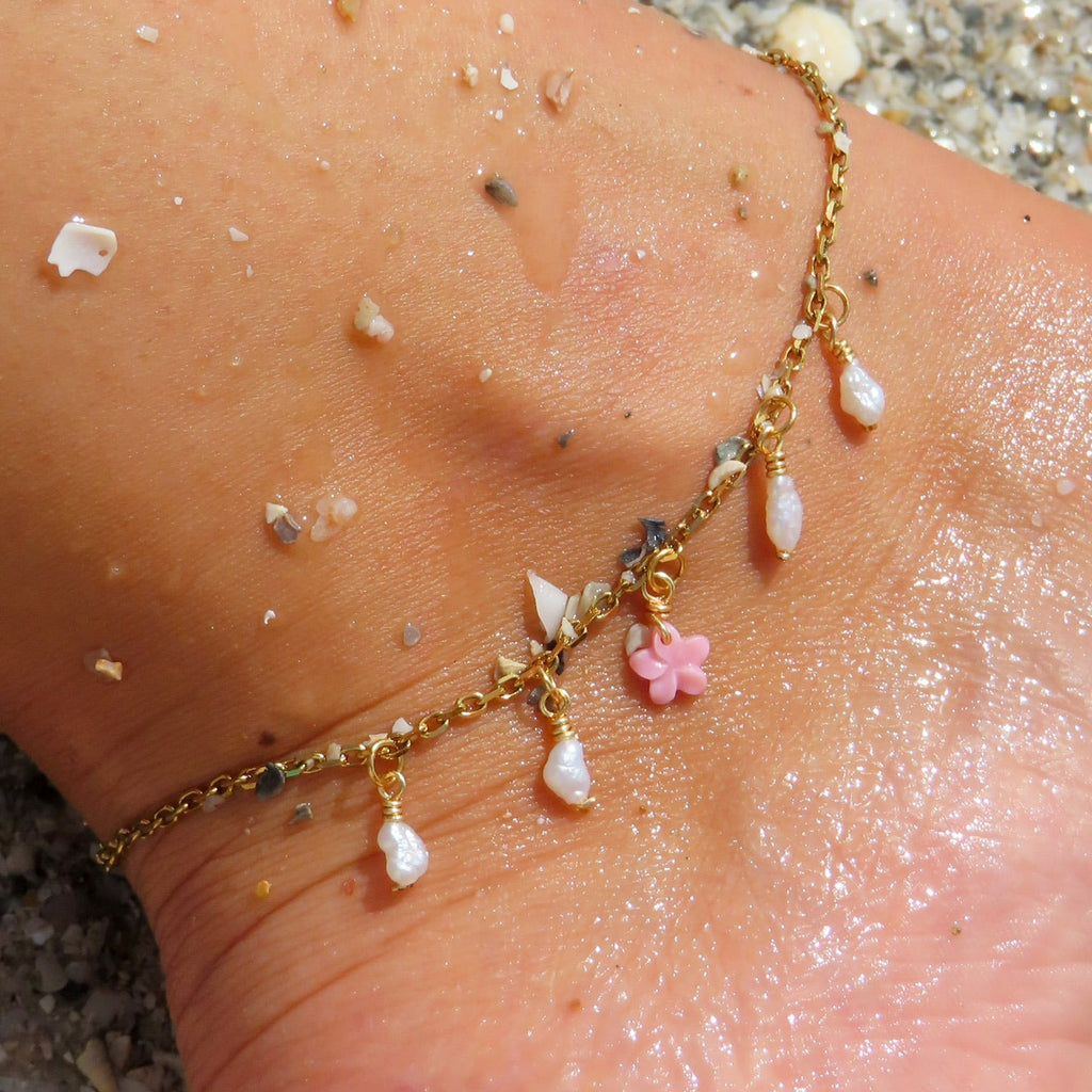 HIBISCUS CHARM ANKLET