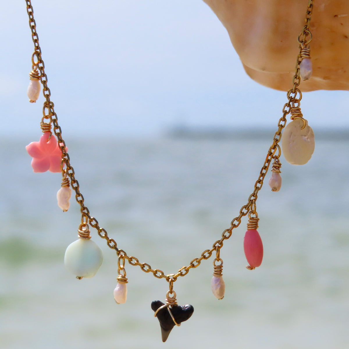 DRIFTER CHARM NECKLACE