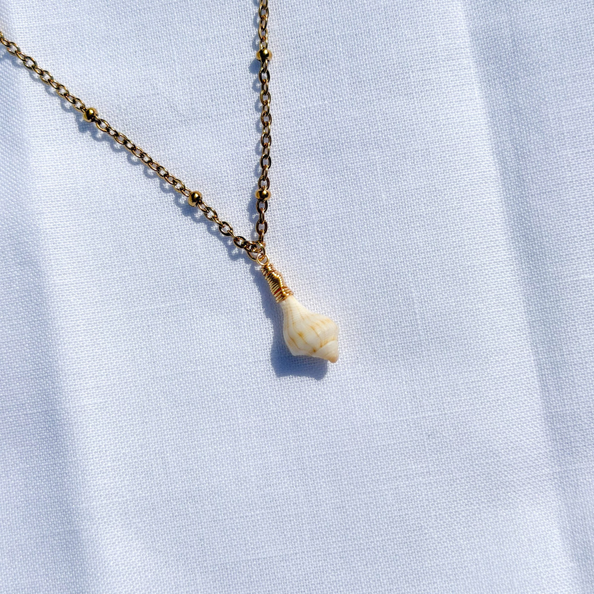 SPINDLE NECKLACE