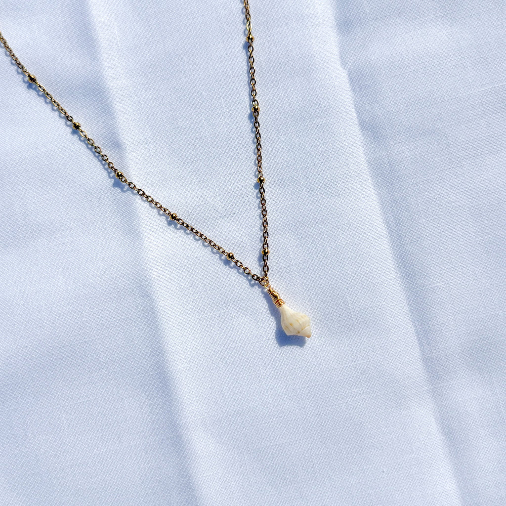 SPINDLE NECKLACE