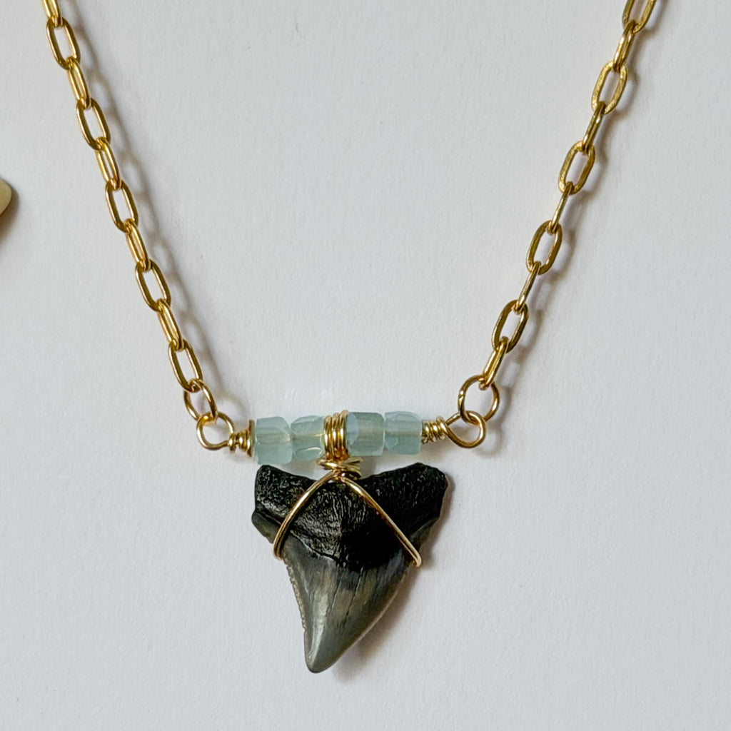 CASCADE NECKLACE