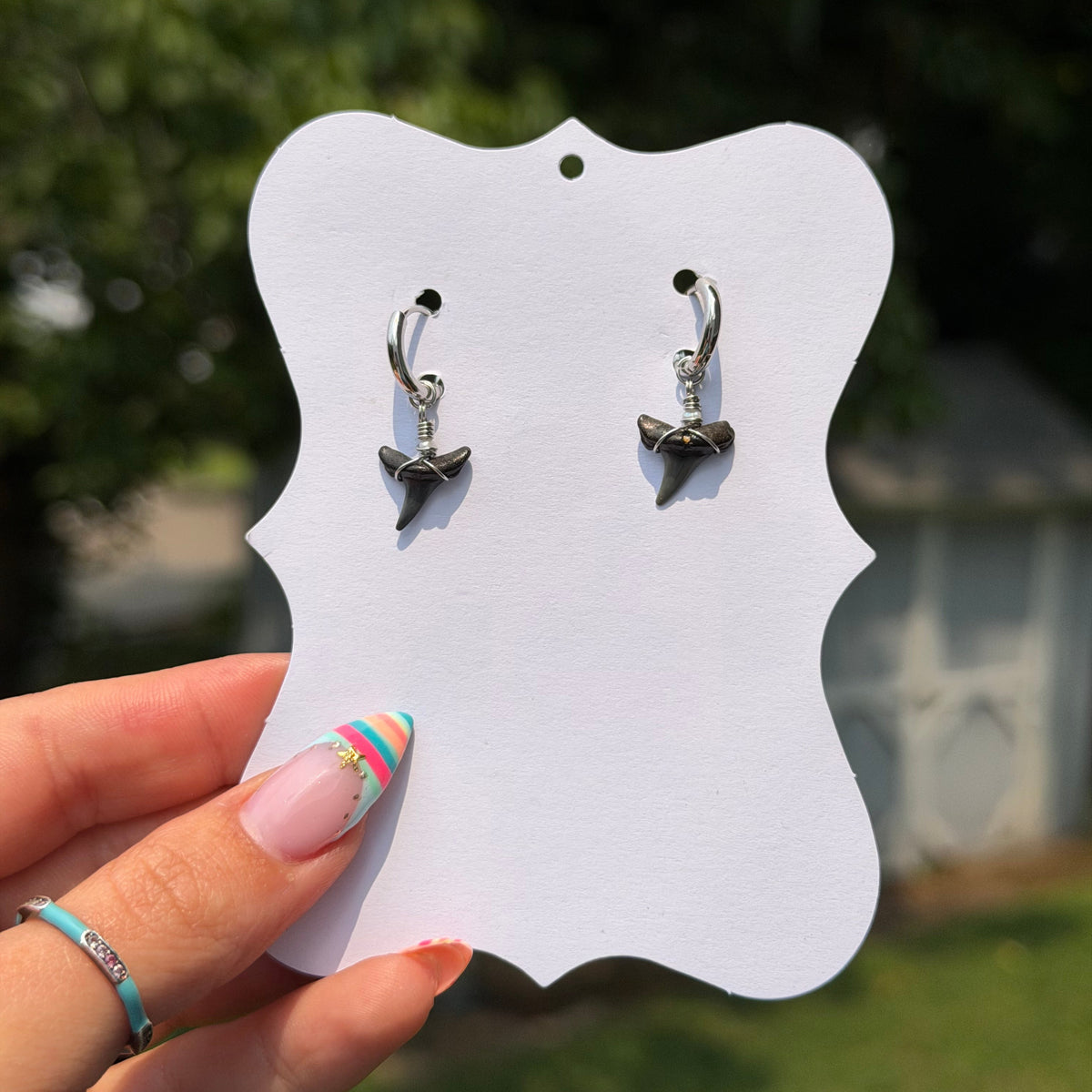 ISLA HUGGIE HOOPS