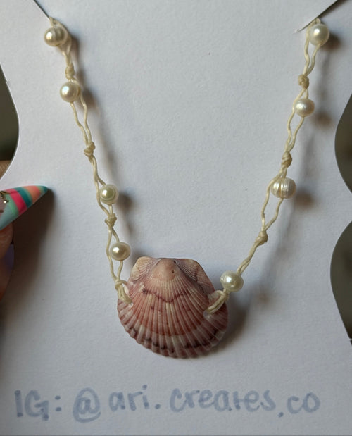 CALICO NECKLACE