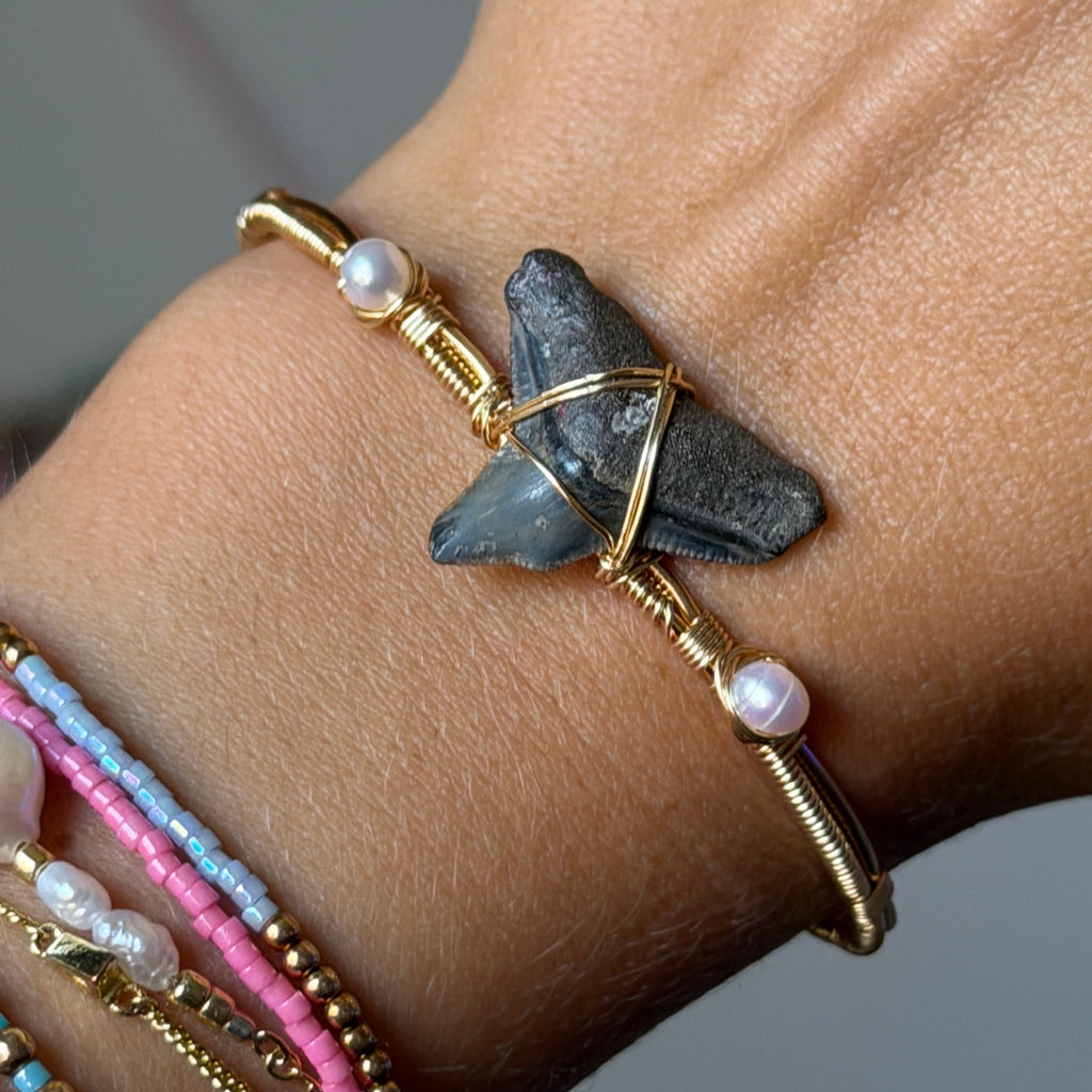 SALTWATER BANGLE