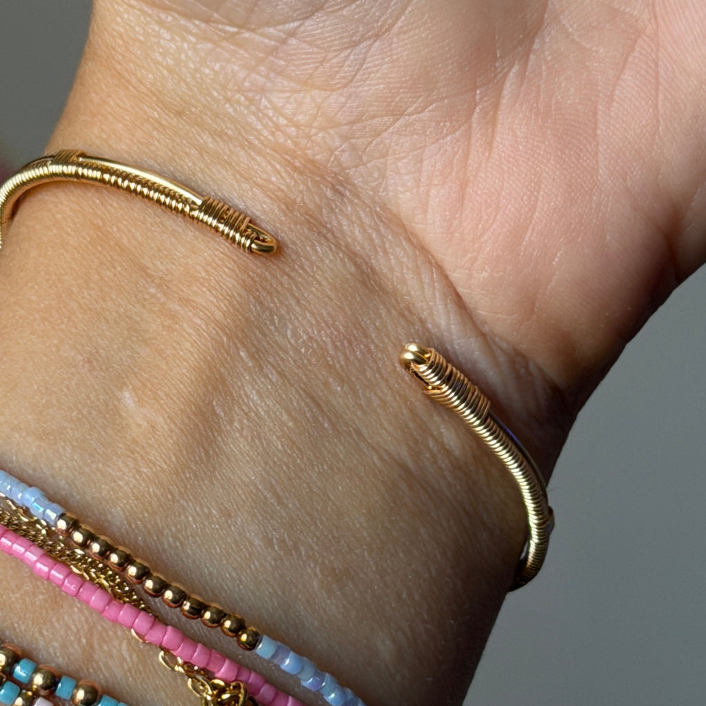 SALTWATER BANGLE