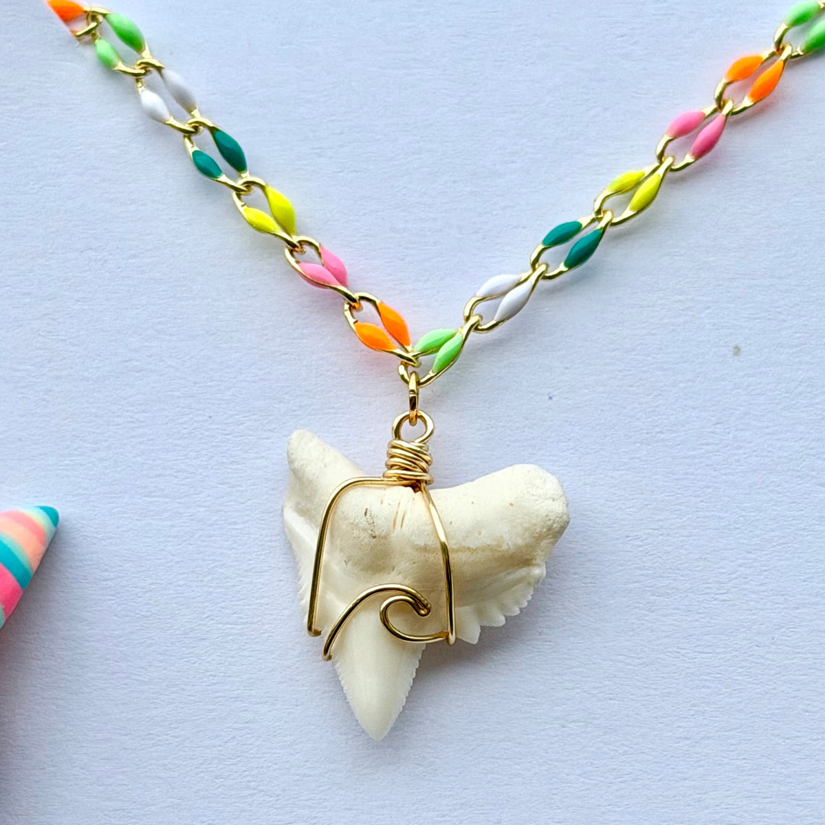 RAINBOW REEF NECKLACE