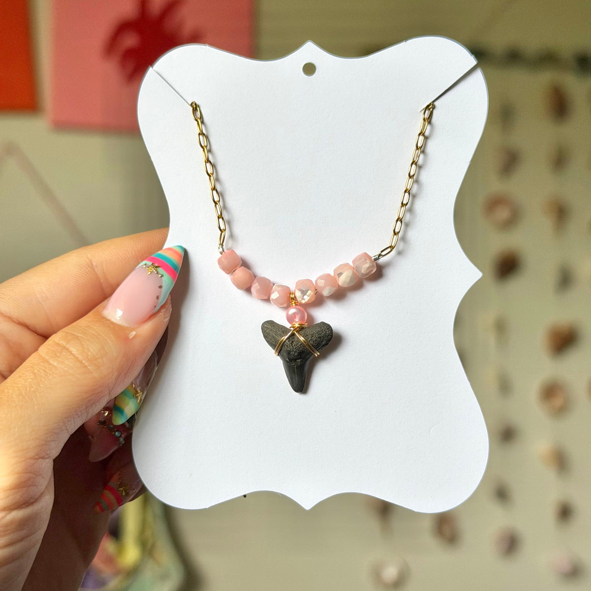 PINK PALMS NECKLACE