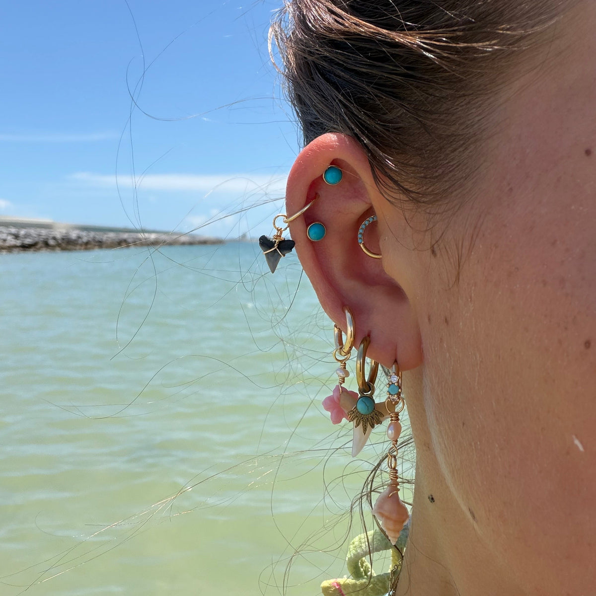 SHARK BAY HOOP CHARM