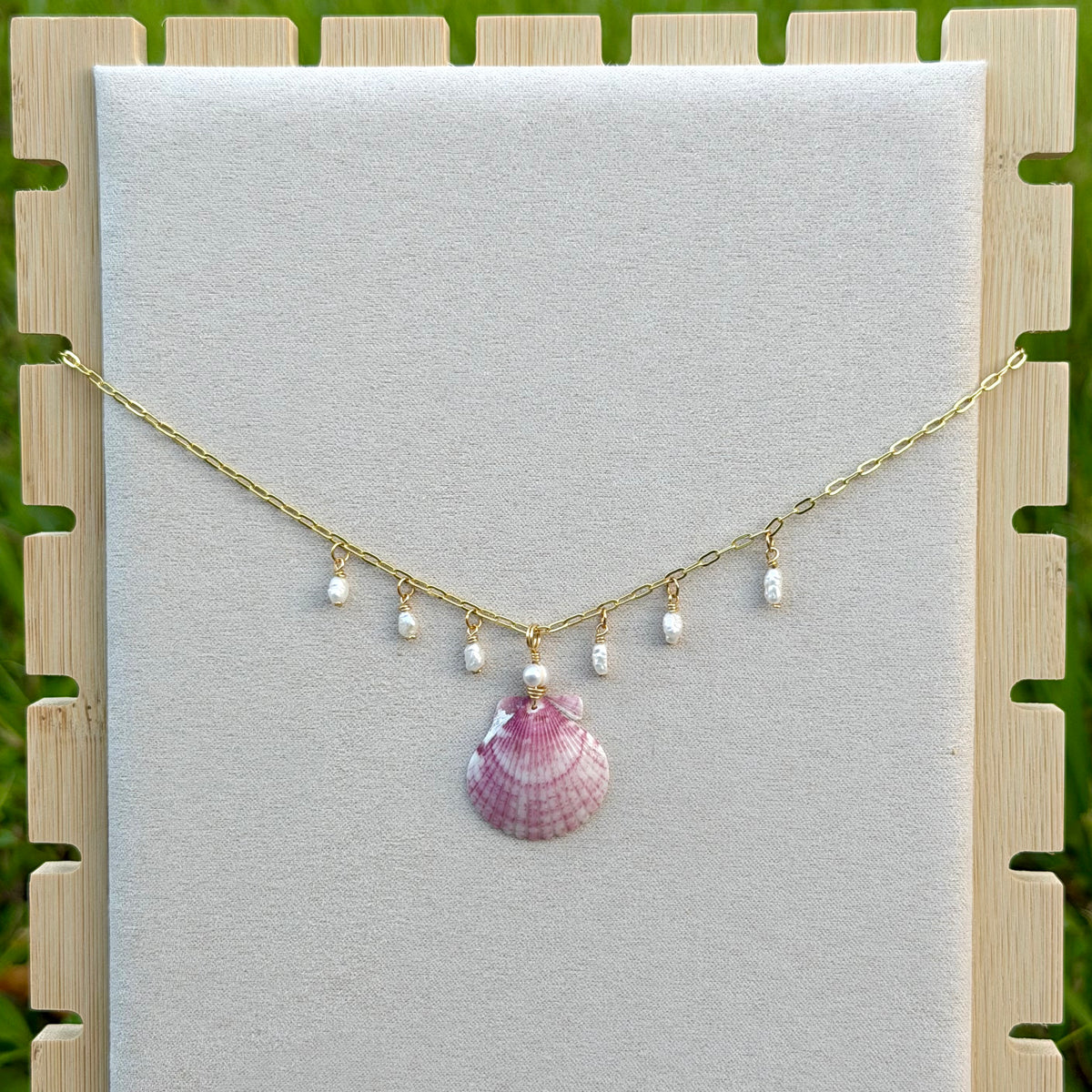 BEACHCOMBER CHARM NECKLACE