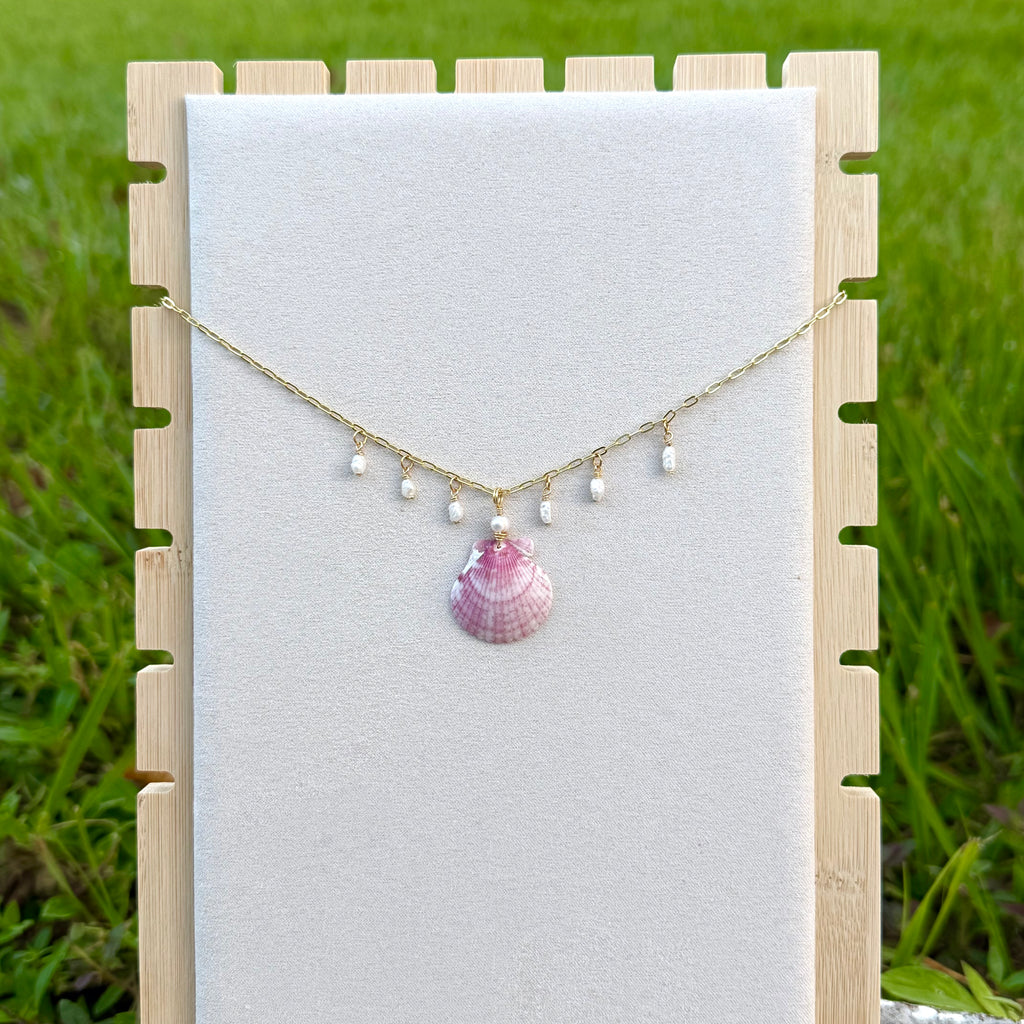 BEACHCOMBER CHARM NECKLACE