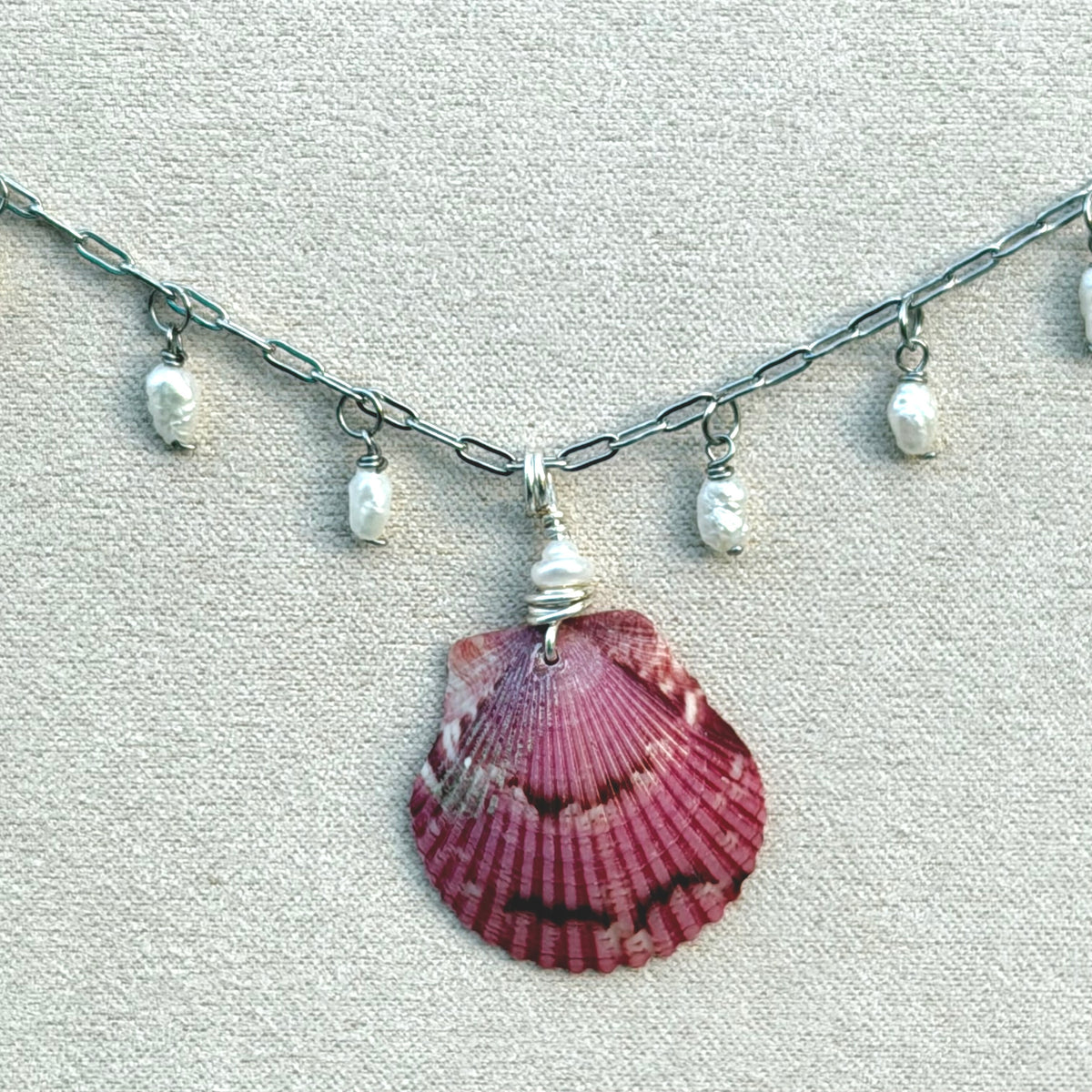 BEACHCOMBER CHARM NECKLACE